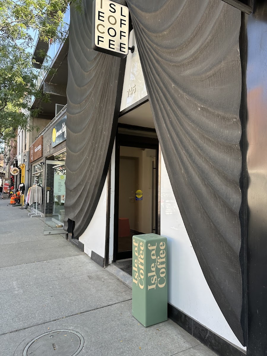 Isle Of Coffee (Queen)